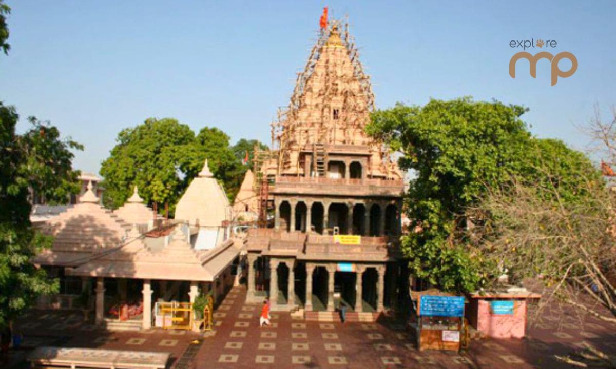 Ujjain Omkareshwar Maheshwar Jyotirlinga pilgrimage tour Madhya Pradesh